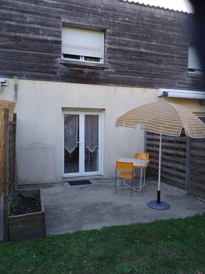 Chambre Pontaubault Exterior photo